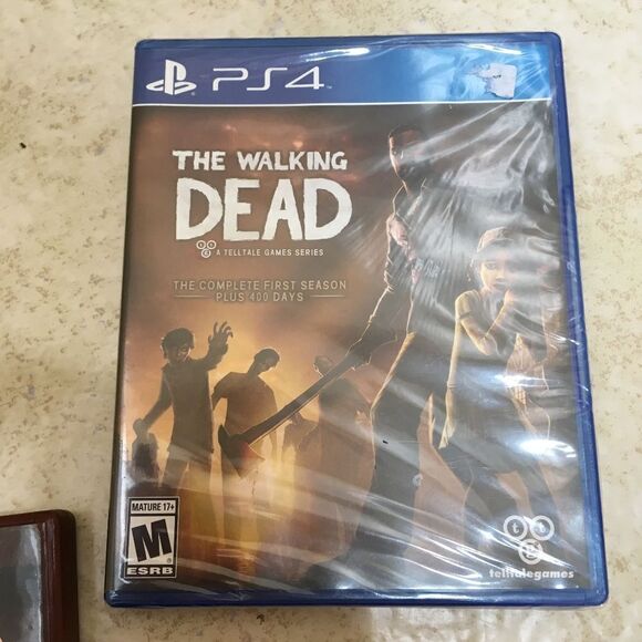 SEALED PS4 THE WALKING DEAD THE COMPLETE FIRST SEASON PLUS 400 DAYS - Picture 1 of 2